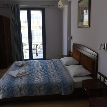 Aparthotel Enalion à Olympiakí Aktí Extérieur photo