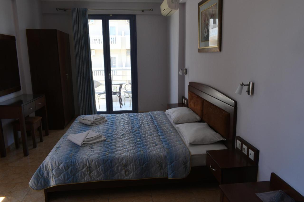 Aparthotel Enalion à Olympiakí Aktí Extérieur photo