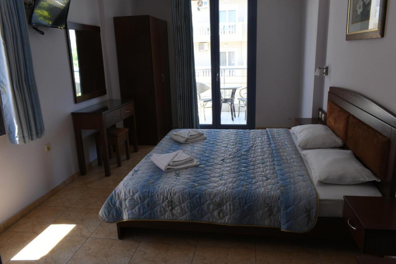Aparthotel Enalion à Olympiakí Aktí Extérieur photo