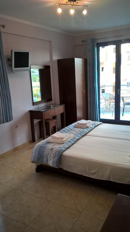 Aparthotel Enalion à Olympiakí Aktí Extérieur photo