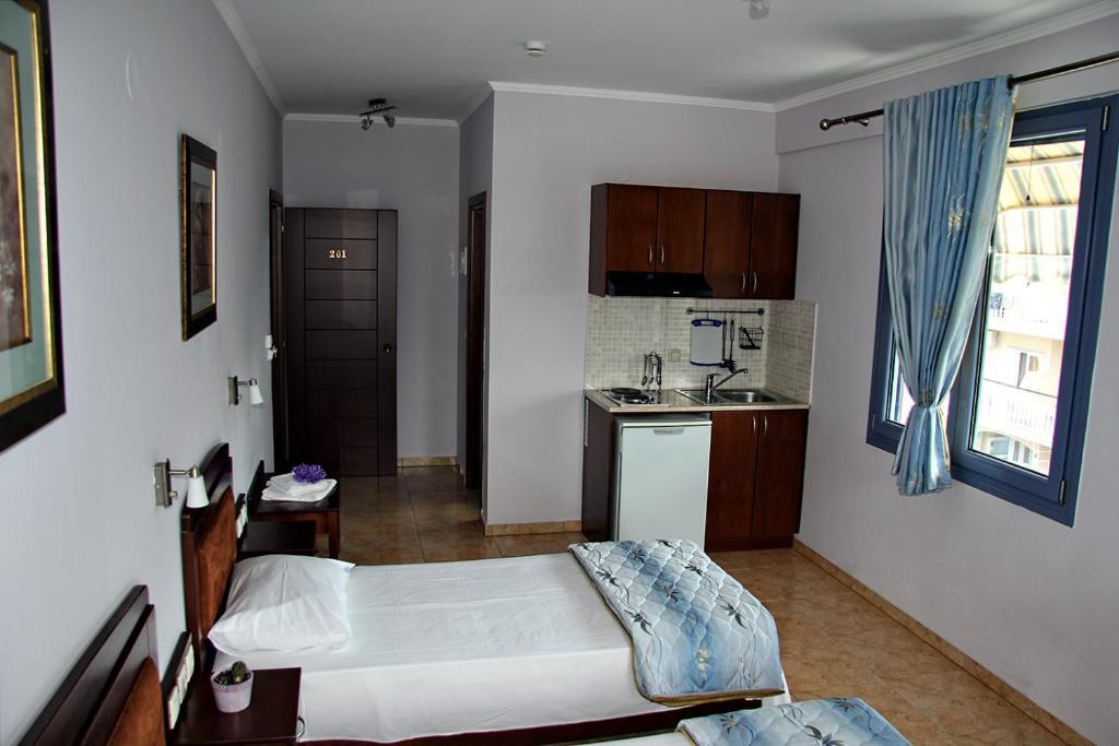 Aparthotel Enalion à Olympiakí Aktí Extérieur photo