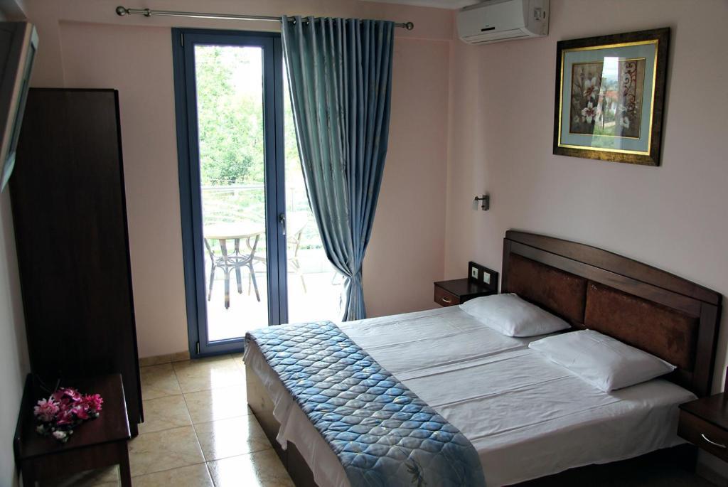 Aparthotel Enalion à Olympiakí Aktí Extérieur photo